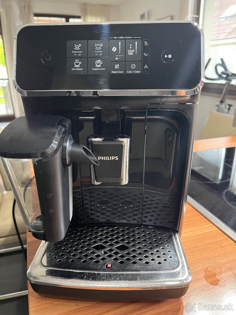 Kávovar Philips Series 2300 LatteGo EP 2334/10