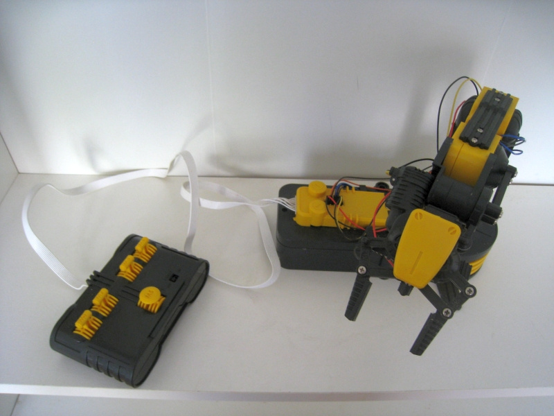 Robot manipulátor