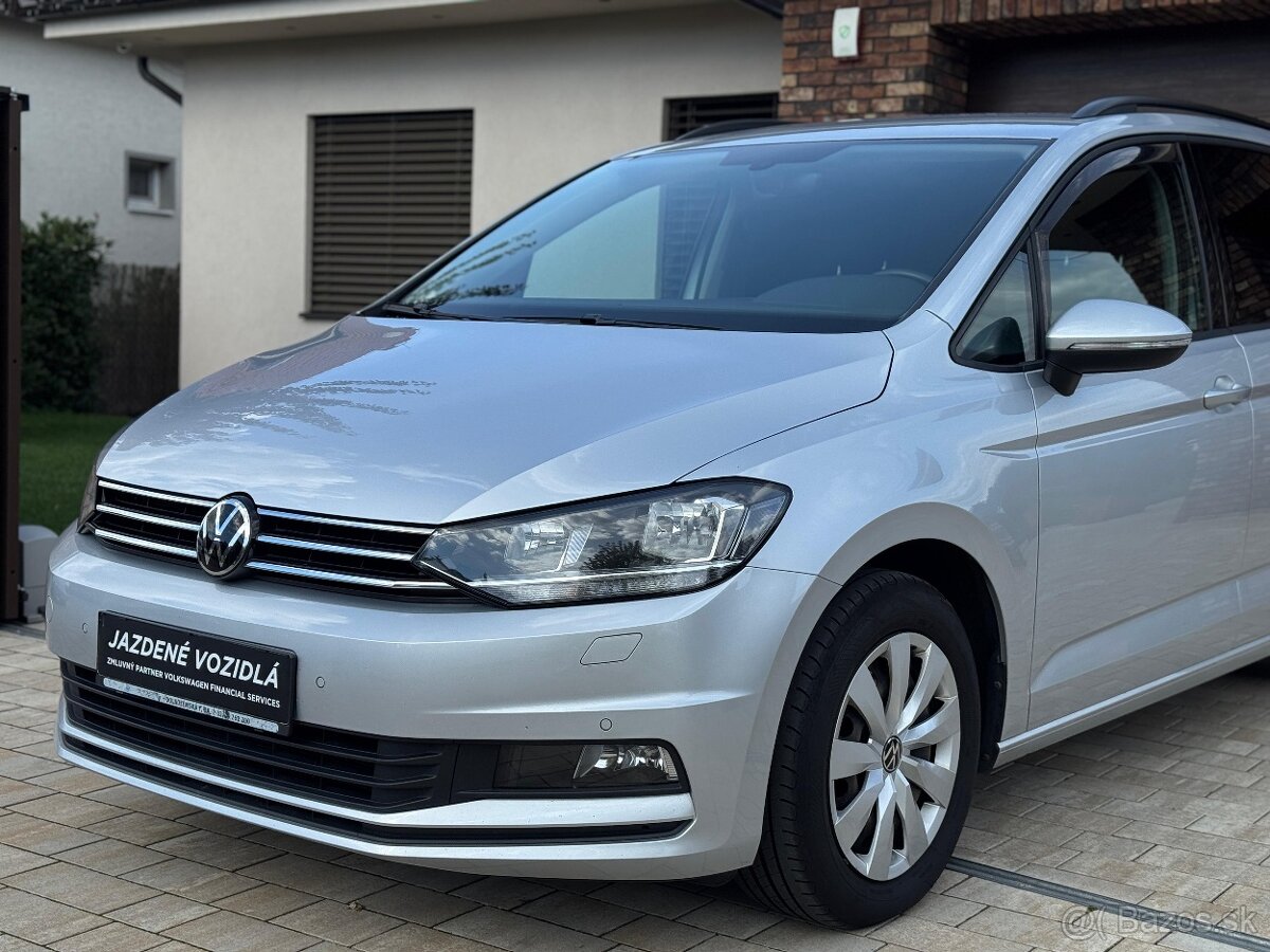 Volkswagen Touran 2.0tdi,rok výroby 2021, SVK Pôvod
