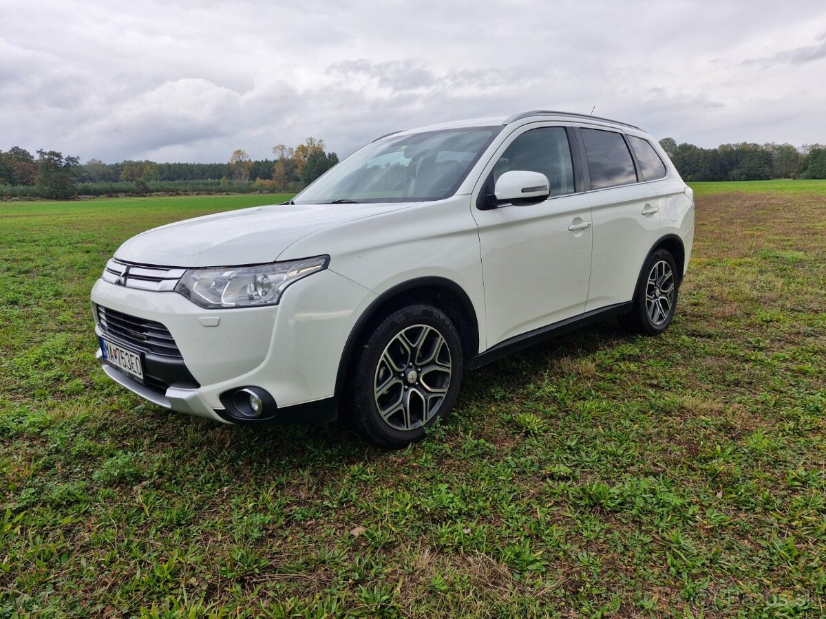 Predám Mitsubishi Outlander 2,2 DI-D, 4WD