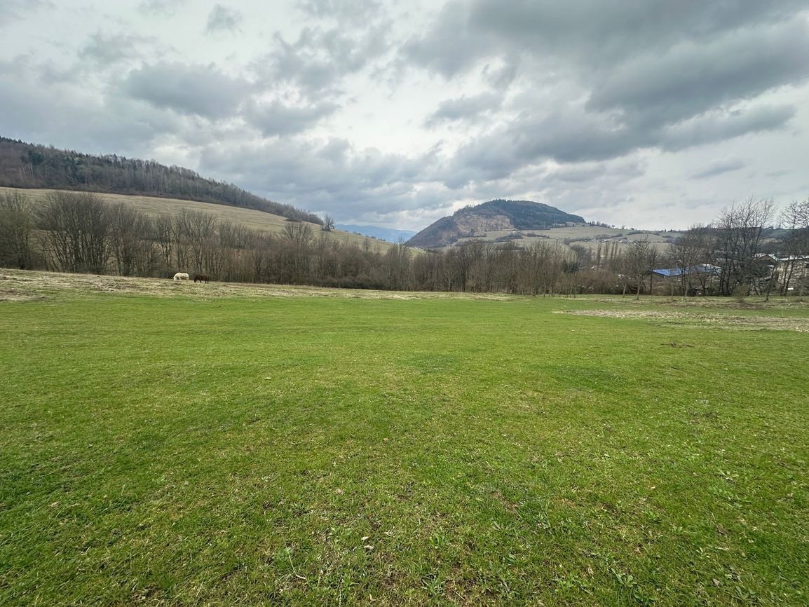 predaj | Slnečný stavebný pozemok Kotrčiná Lúčka 968 m²