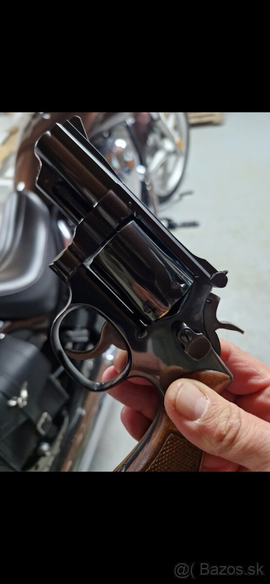 Revolver SMITH & WESSON 19, 357 mag. 2/5"