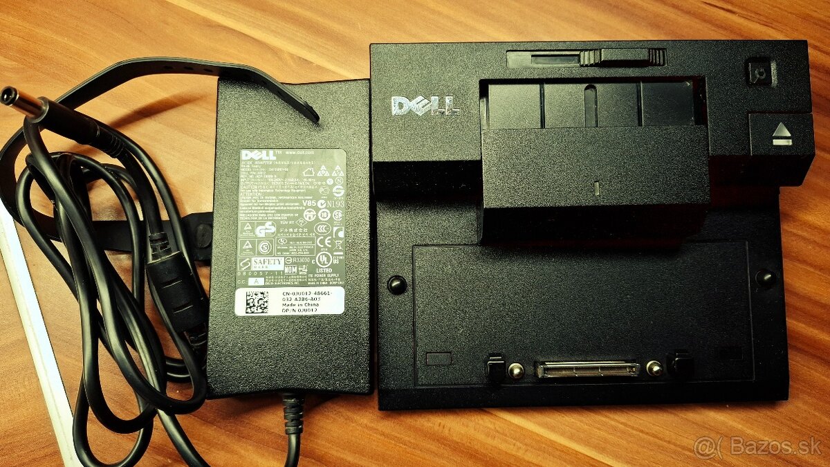 Predám dock stanicu DELL PRO3X a napajanie DELL DA130PE1-00