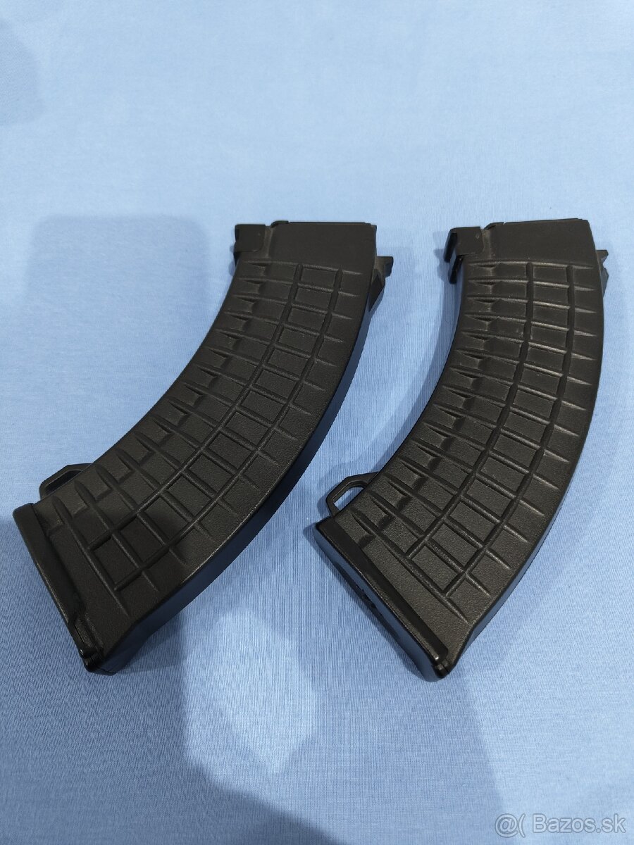 Zásobníky do AK47