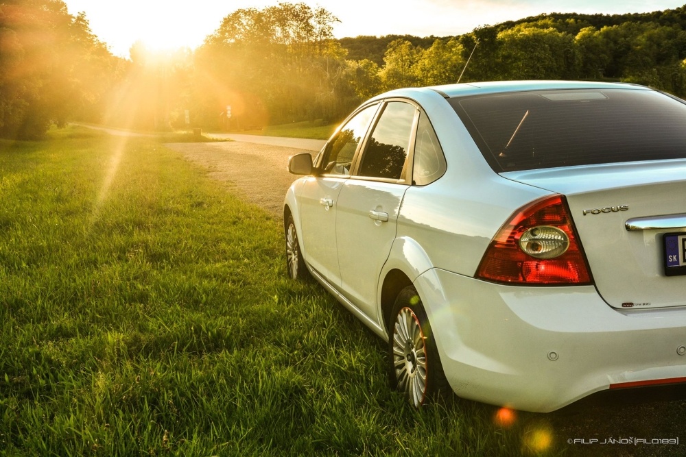FORD FOCUS MK2 sedan 1.8 TDCI TITANIUM+