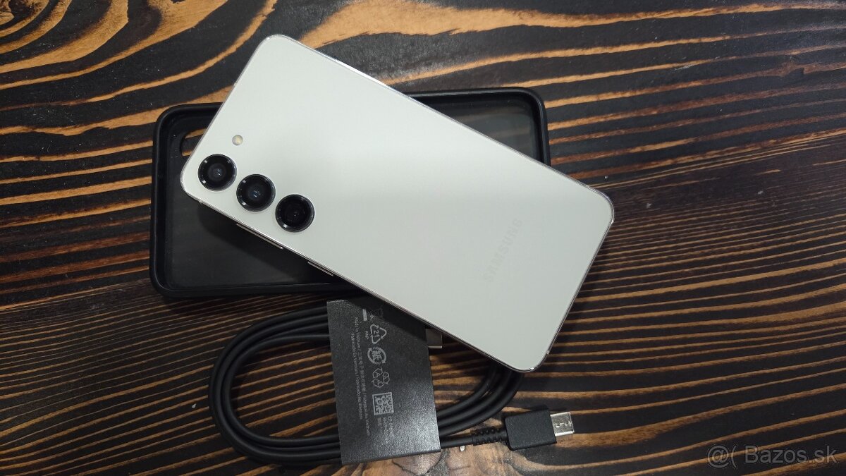 Predam Samsung galaxy S23 128 GB v TOP stave