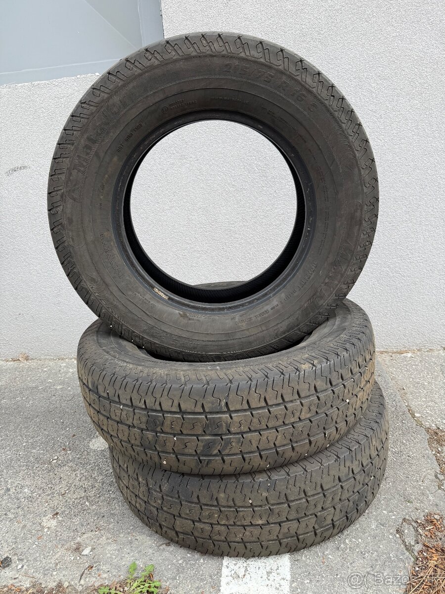 3ks letné pneumatiky 215/75 R16C DOT0218 - 4-5mm