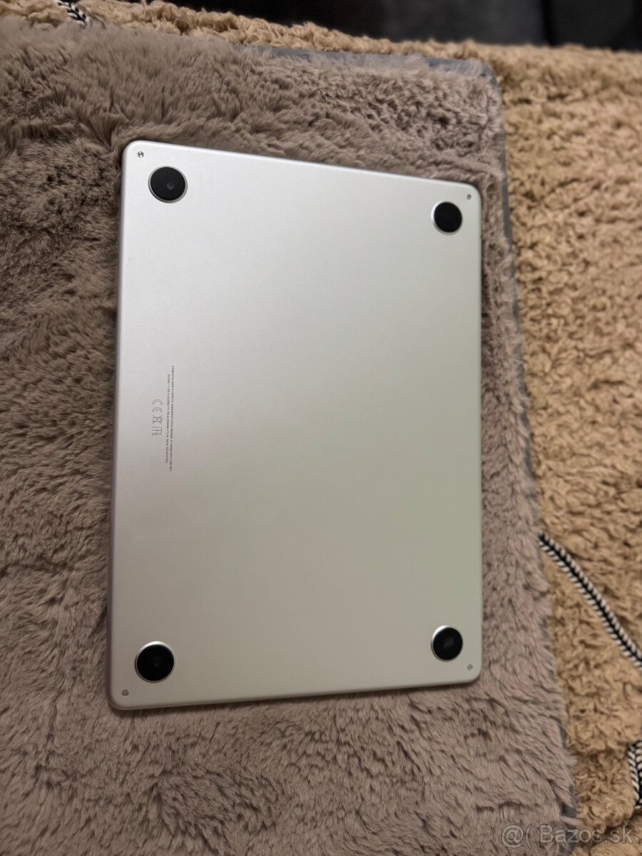 Mac book Air 13 M3 8GB 256gb