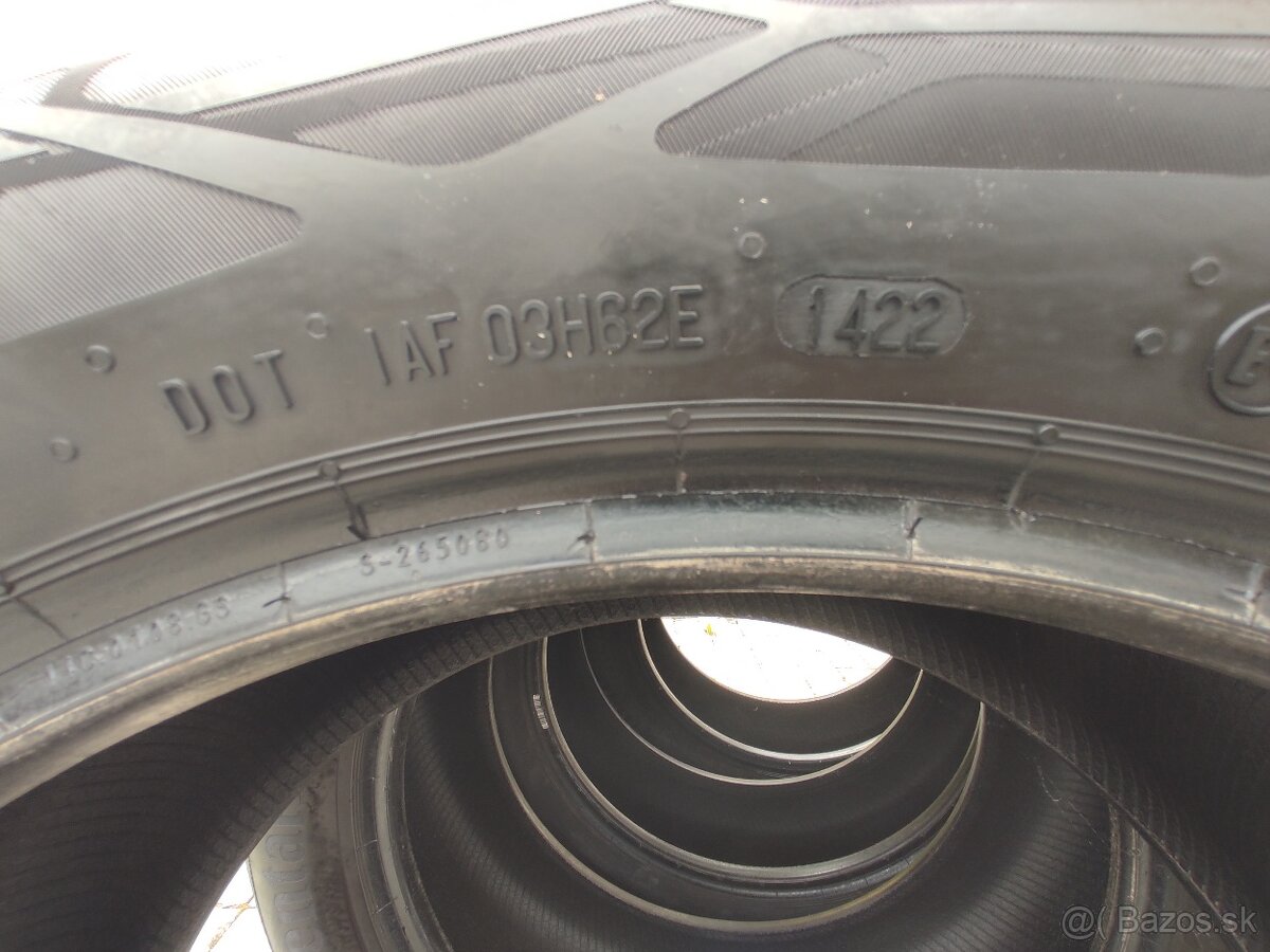 Predám Pneu letné 235/55/18 V XL