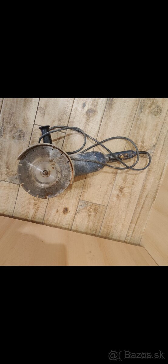 Bosch GWS 2200 Professional Uhlová brúska