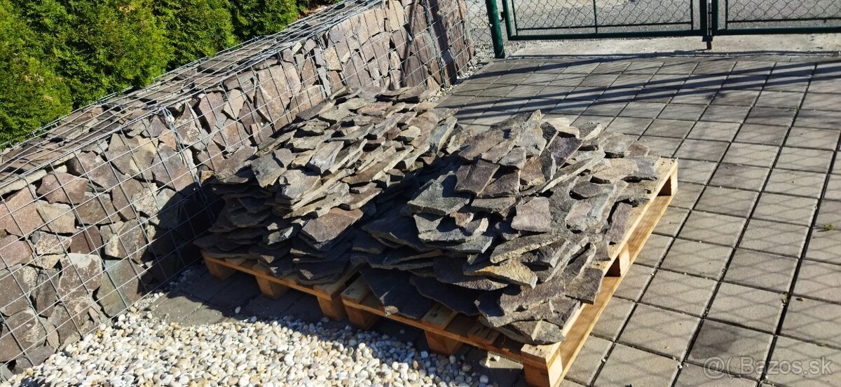 Kameň andezit