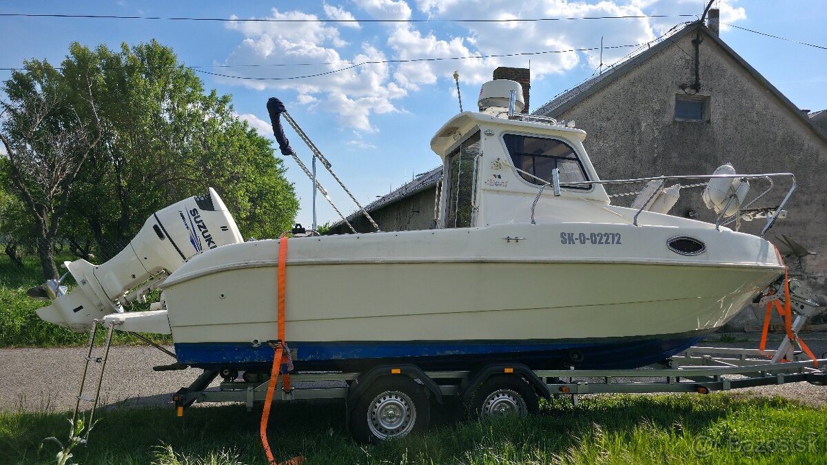 Technofiber 6,5m+SUZUKI DF150+príves