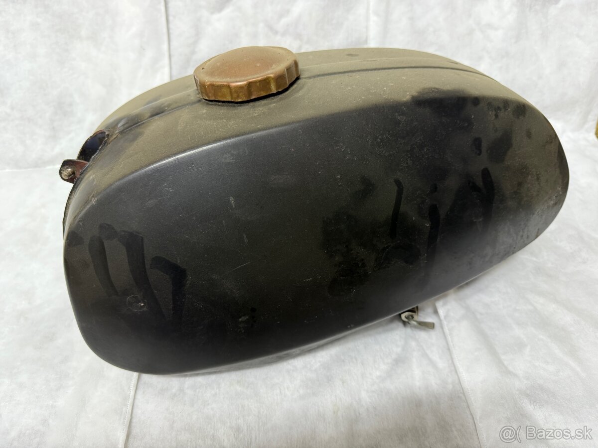 Nádrž jawa 350/634