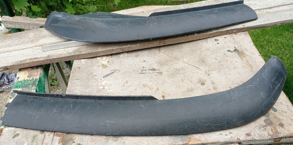 Ford Galaxy 2004, predám plast pod predný spojler