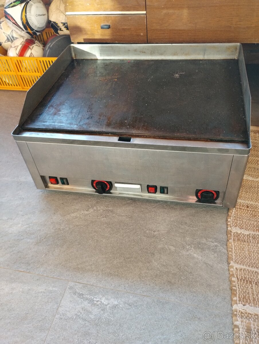Elektrický gril RedFox