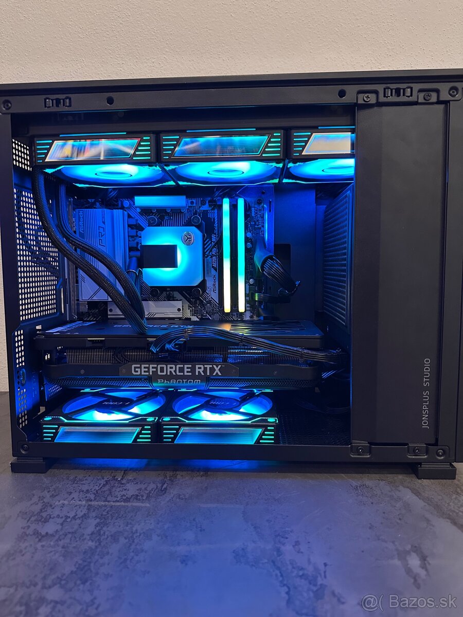 Herný PC 5 7600x/ RTX 4070/ 32gb ram/1tb ssd