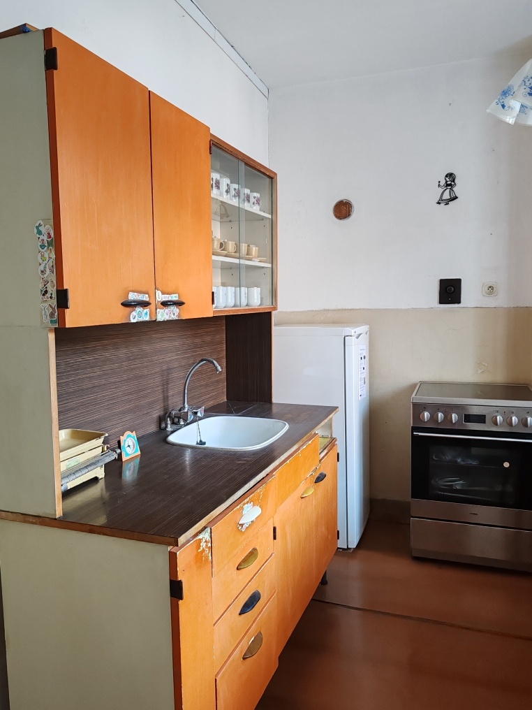 Na predaj NOVINKA 2 izbový byt + balkón Brezová pod Bradlom