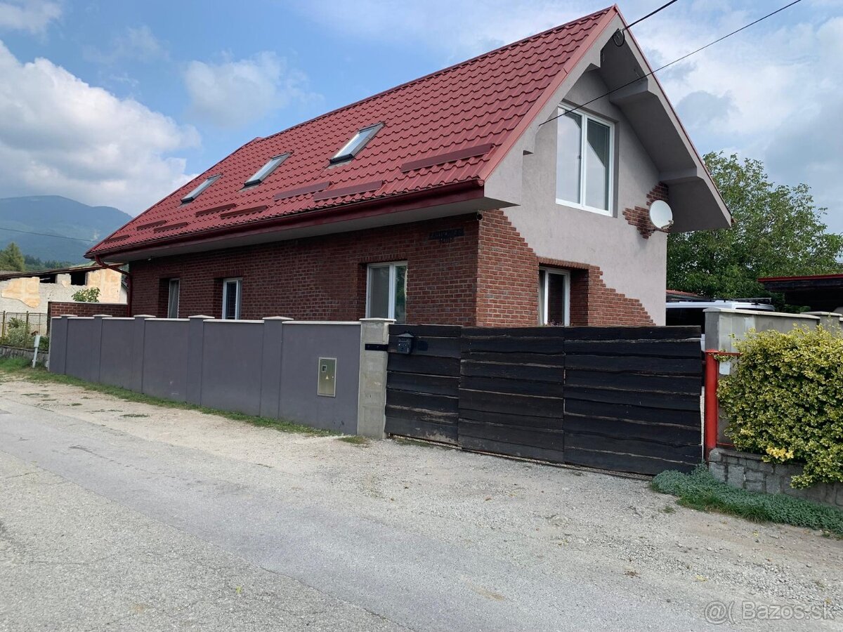 FINREA│ Rodinný dom v meste Turany