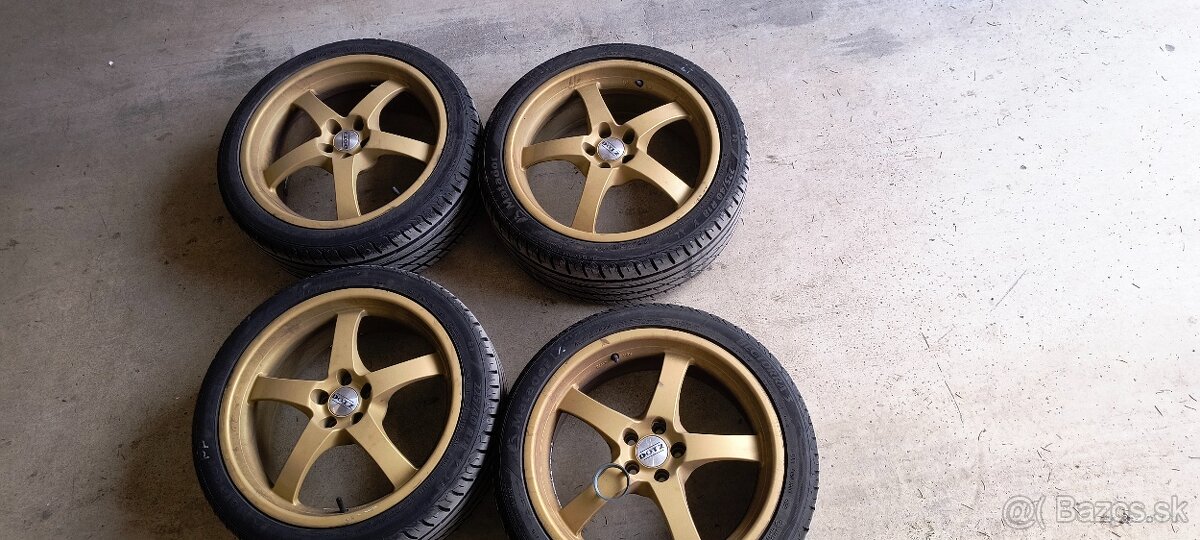 Elektrony a letné pneu na Audi 225/40 R18