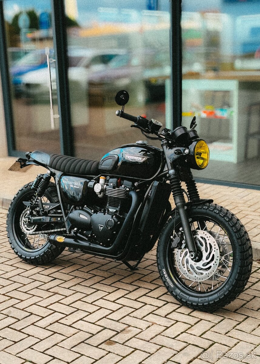 Triumph Bonneville T120 Black