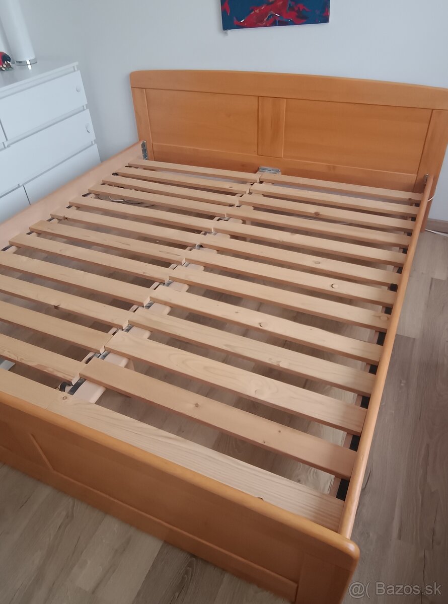Manželská posteľ masívny buk