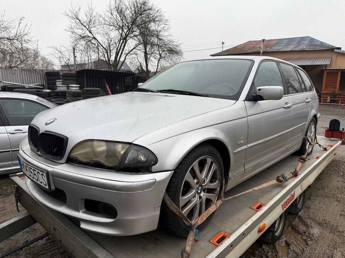 BMW E46 330ix Touring – rozpredám na diely / možnosť odskúša