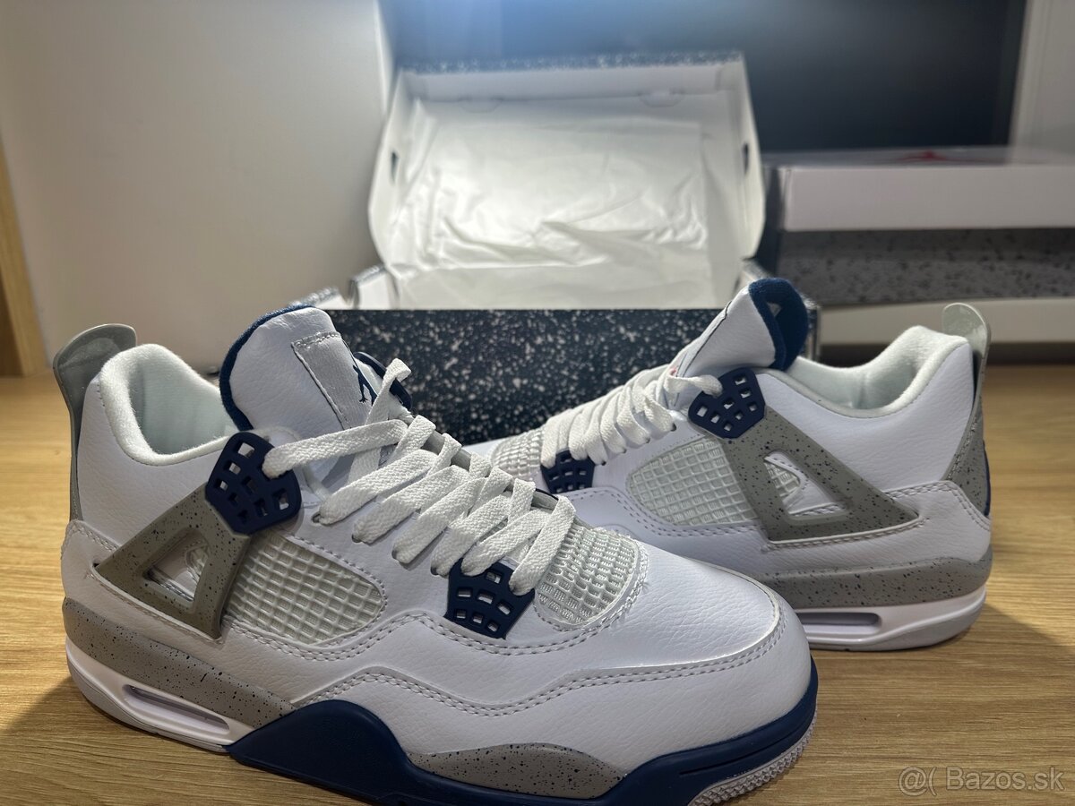 Jordan 4 Retro white cement