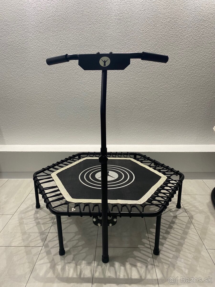 Trampolina na jumpimg KLARFIT JUMPANATIC