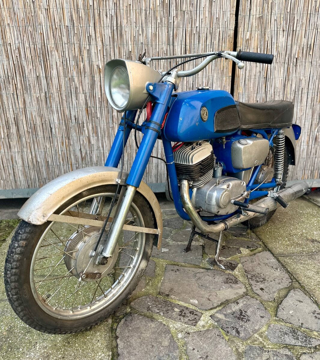 Predám Cz 175 477 r.v. 1969