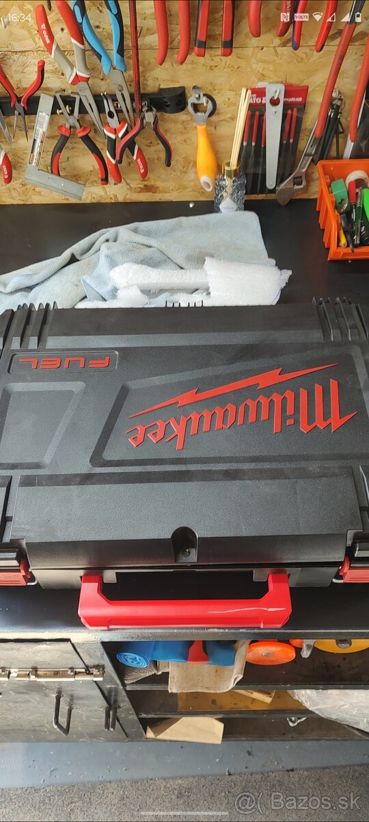 Predám Milwaukee M12 PCG/310C-0