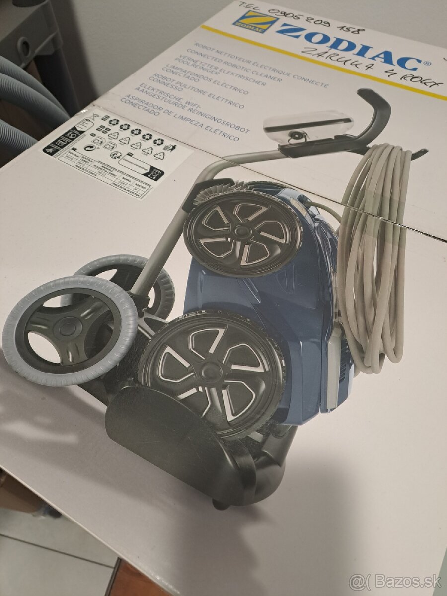 Na predaj bazénový robotický vysávač Zodiac 6800 IQ