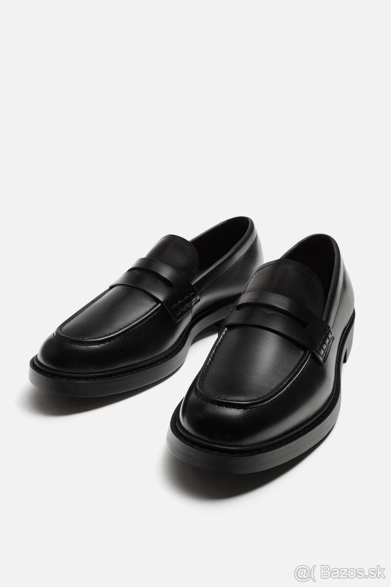 ELEGANTNÉ MOKASÍNY S REMIENKOM