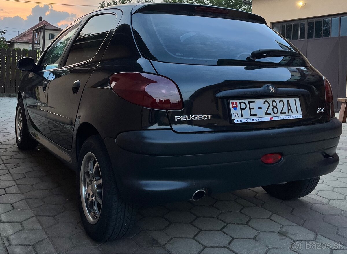 Peugeot 206 1.1 44kw- centrál, 5dv., STK do 20.6.26