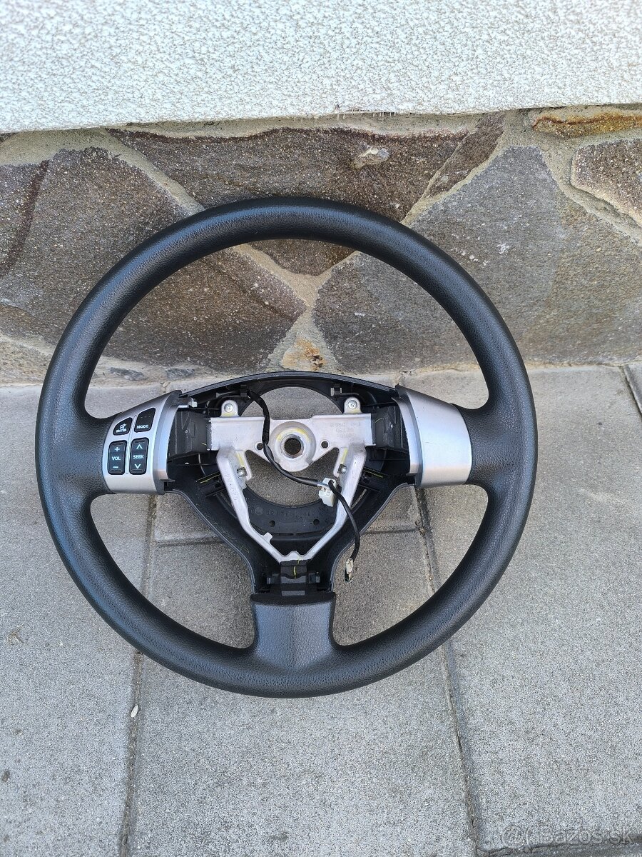 Volant Suzuki SX4