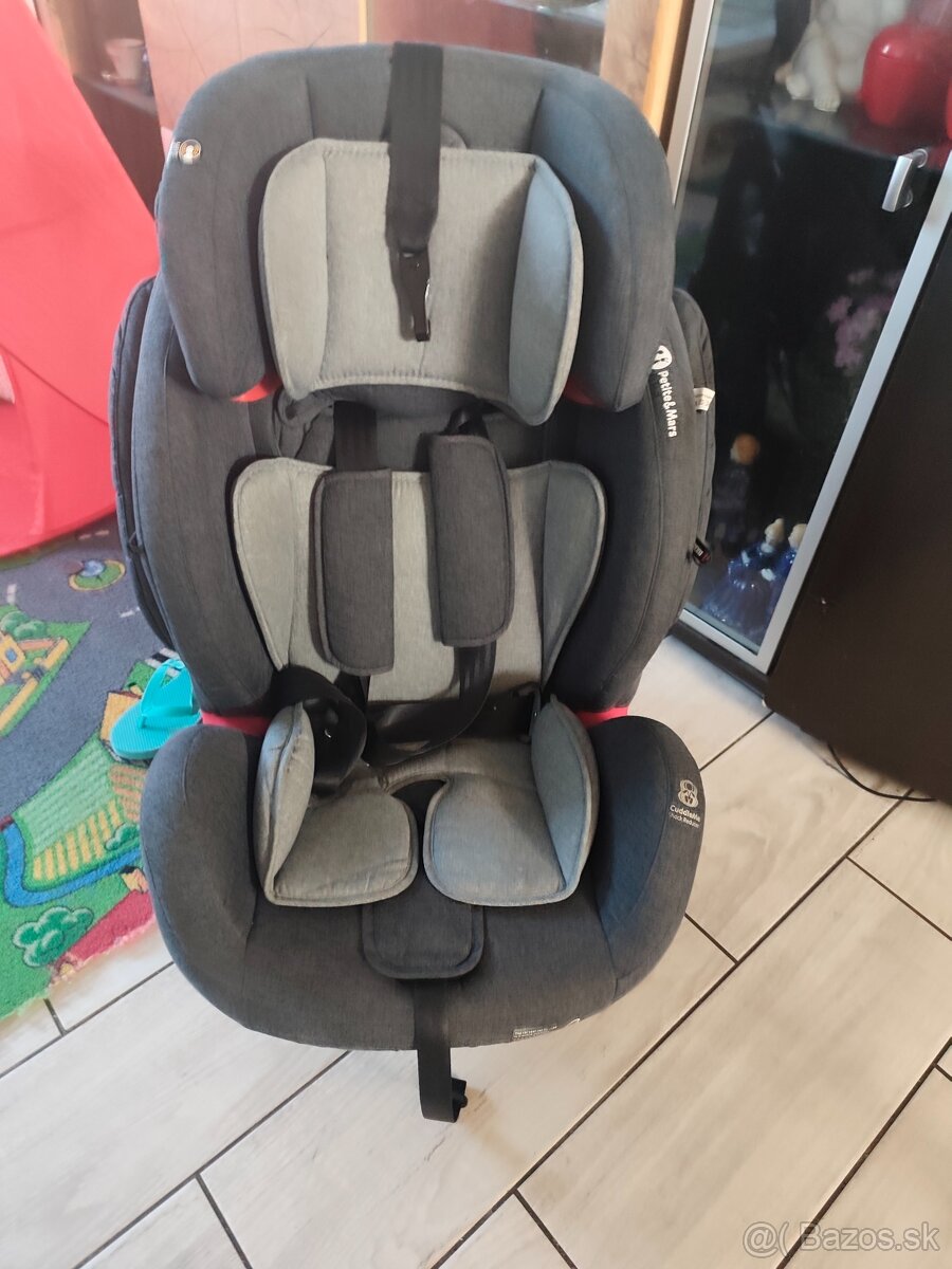 Petite&Mars  s isofixom 9-36kg