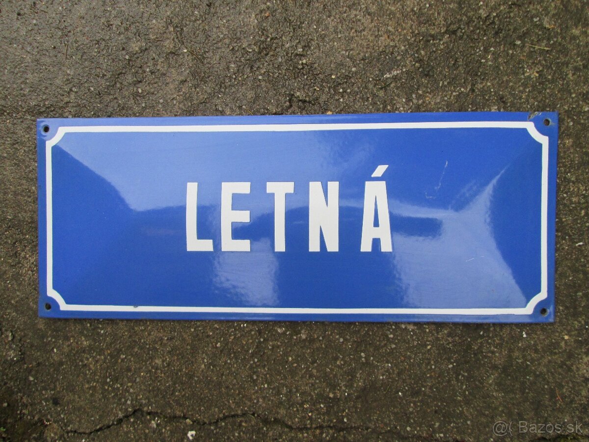 smaltovaná tabuľa