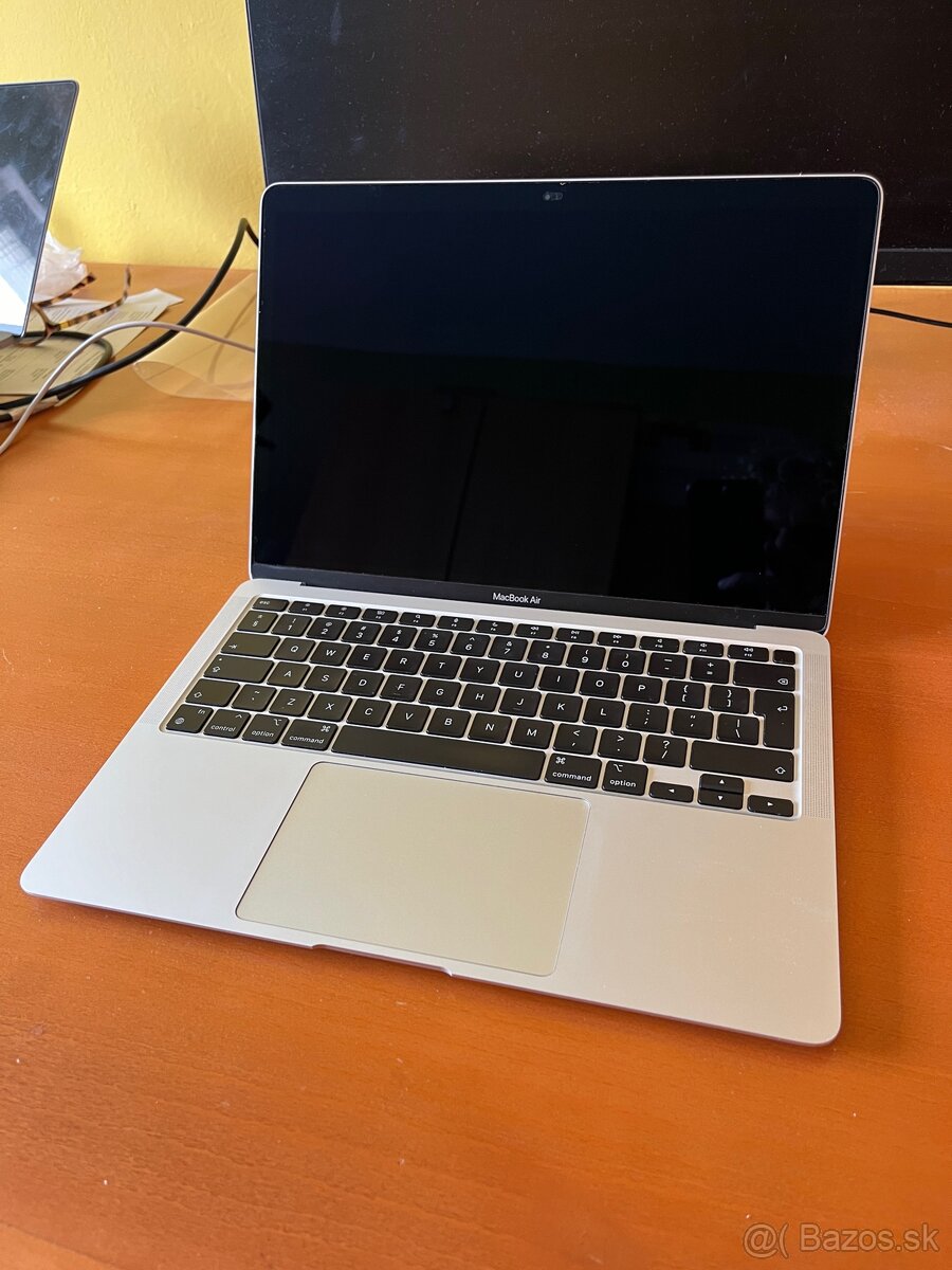 MacBook Air 13" Late-2020 (A2337) na diely