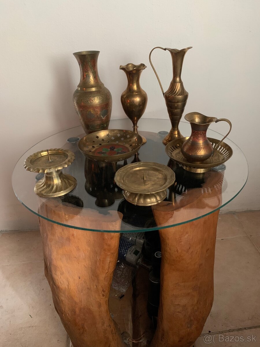 Mosadzné dekorácie