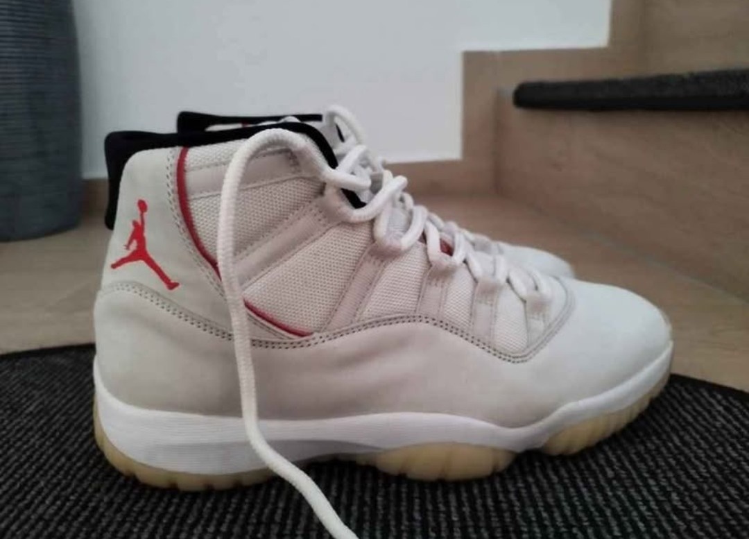 Jordan 11 Retro Platinum Tint