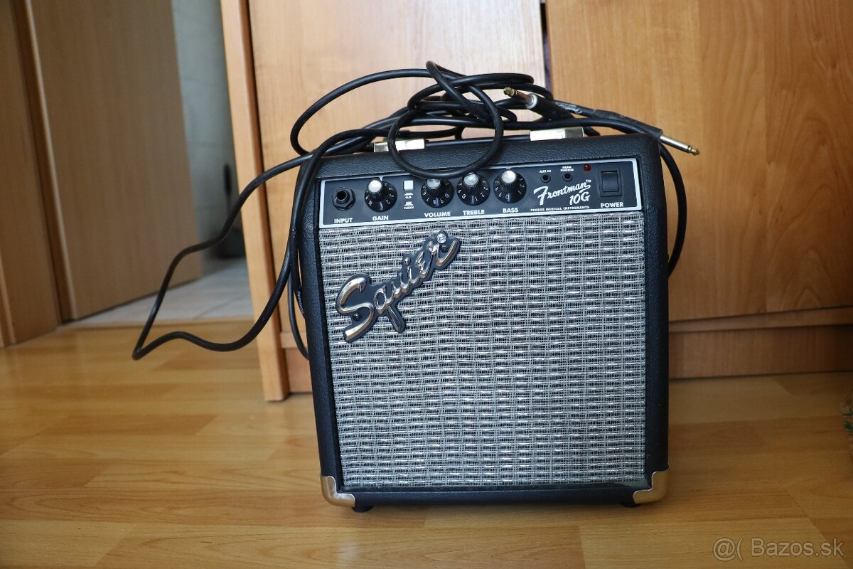 Zosilnovač/Kombo Squier