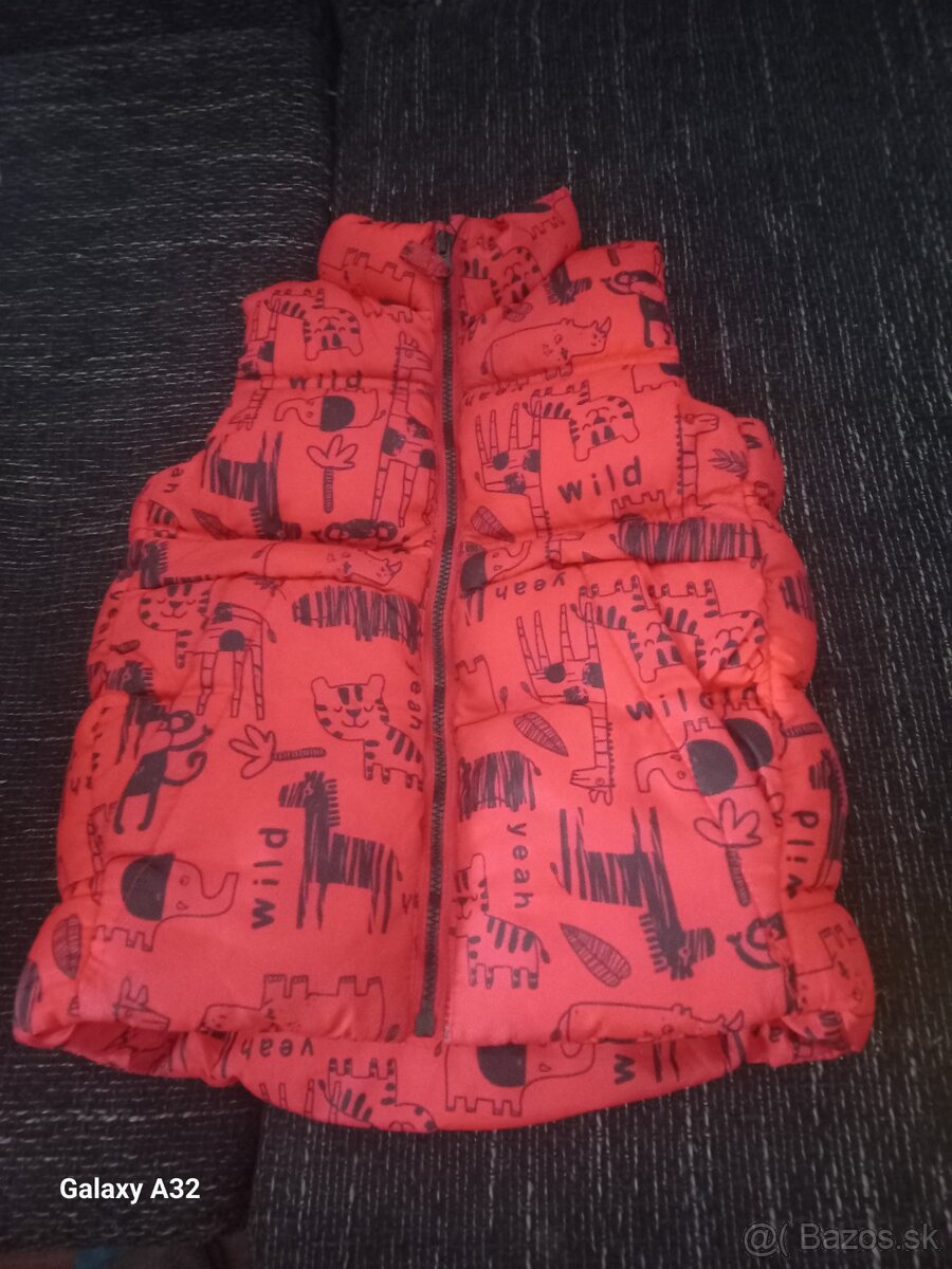 Chlapčenská vesta veľkosť 86