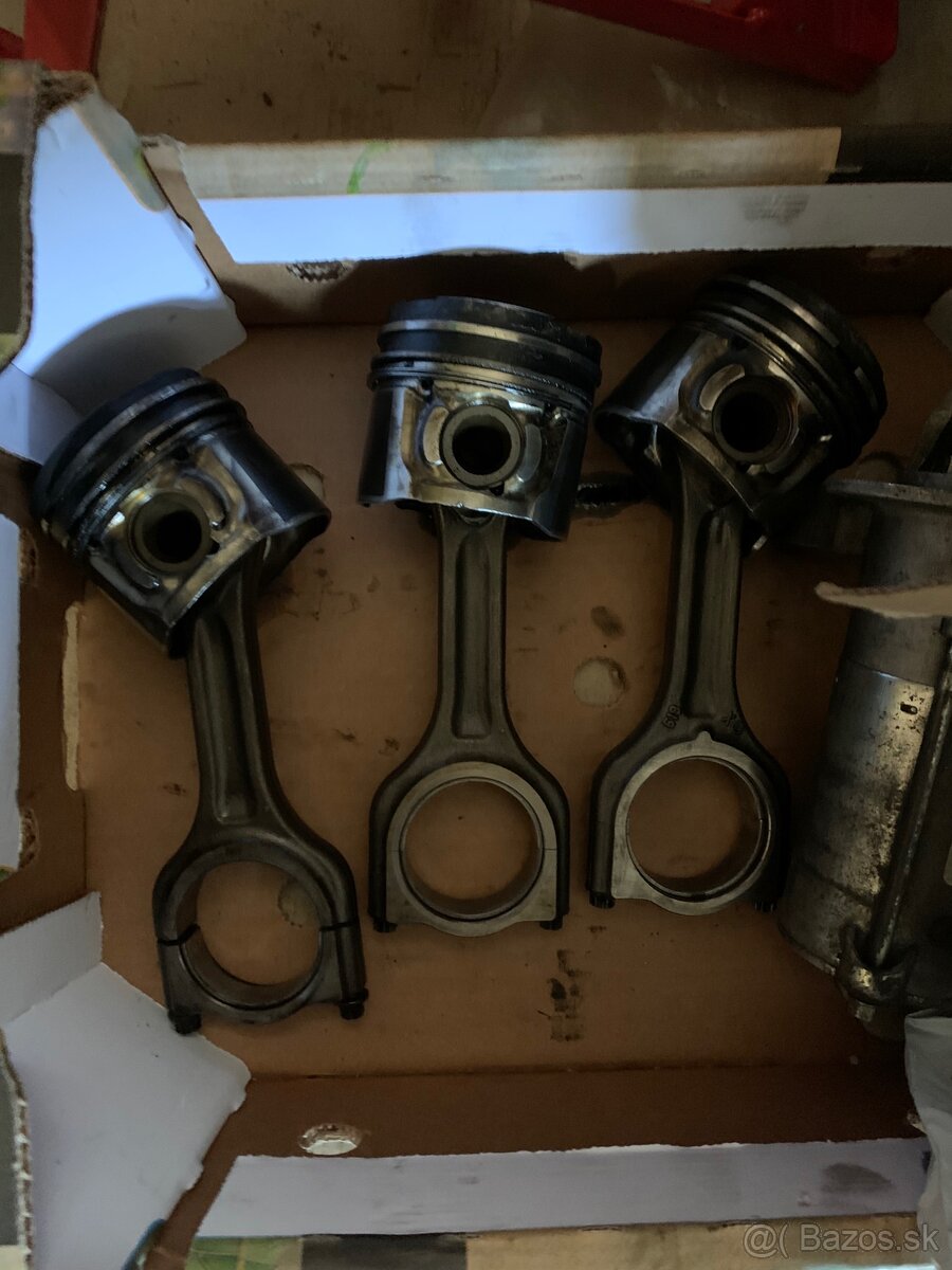 Časti motora 1.6 HDI tdci 16v