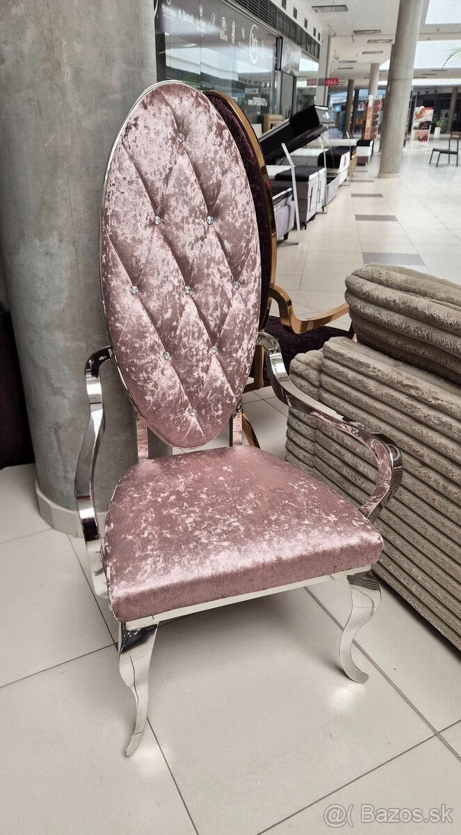 Jedalenska/dizajnova stolicka