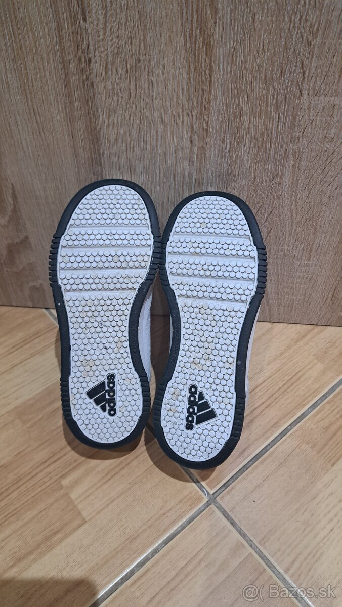 Tenisky adidas