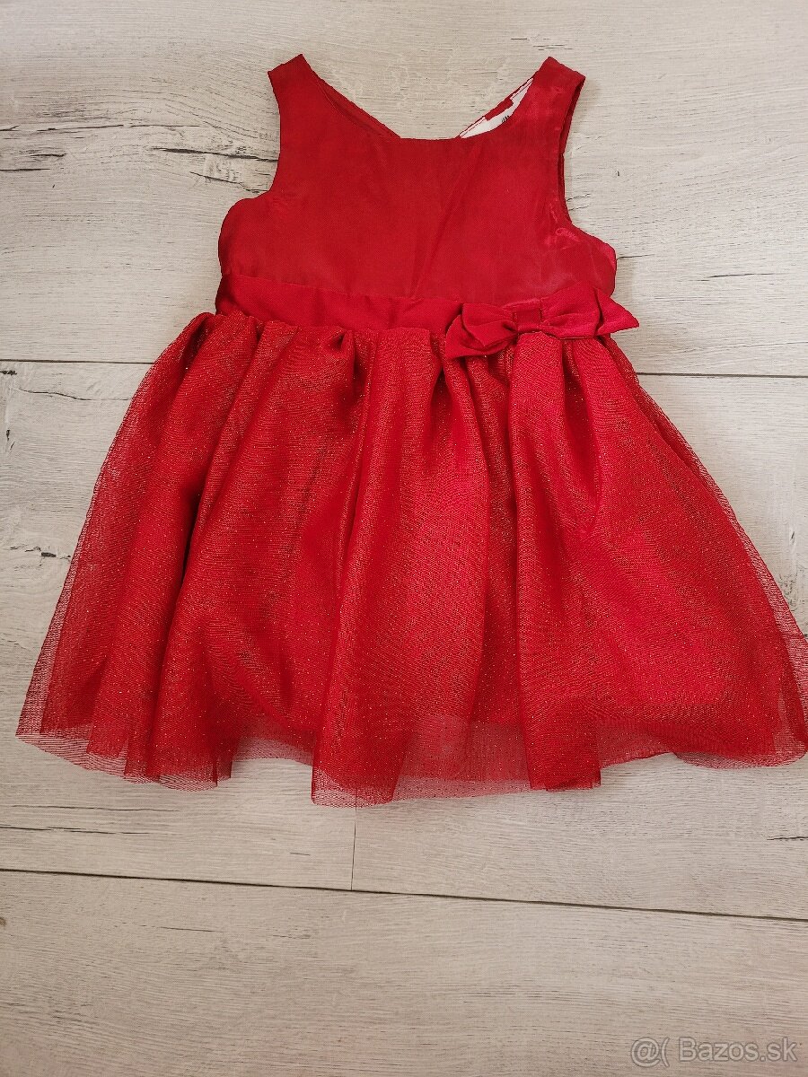 Dievčenské červené šaty