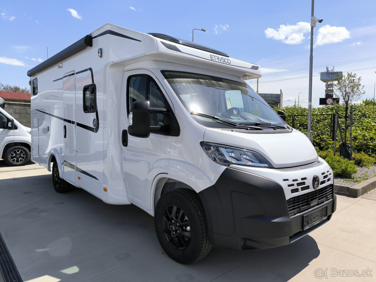 nový karavan Etrusco T 6.9 BB 6-miestny