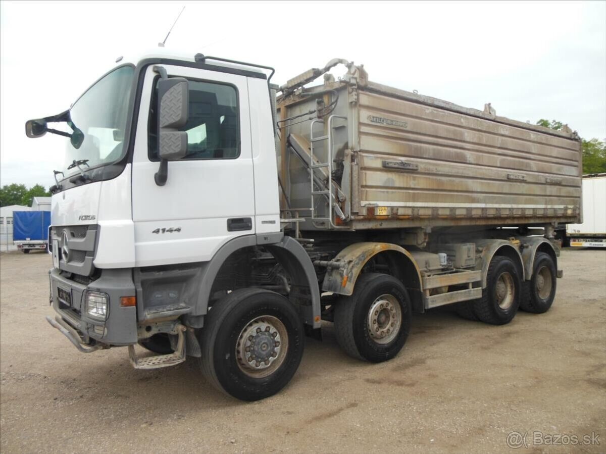 Mercedes-Benz Actros 4144, 8x6, 3 pedále, Me