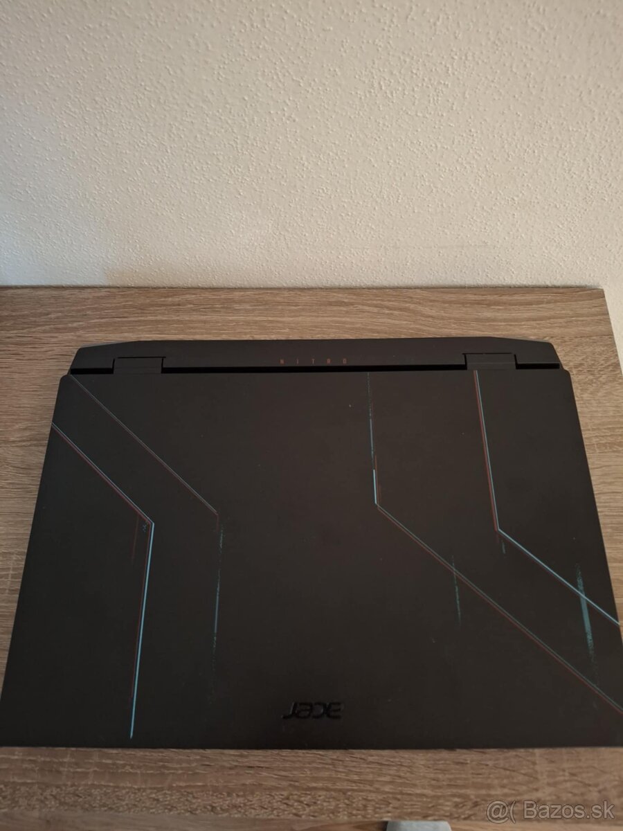 Predám herný notebook