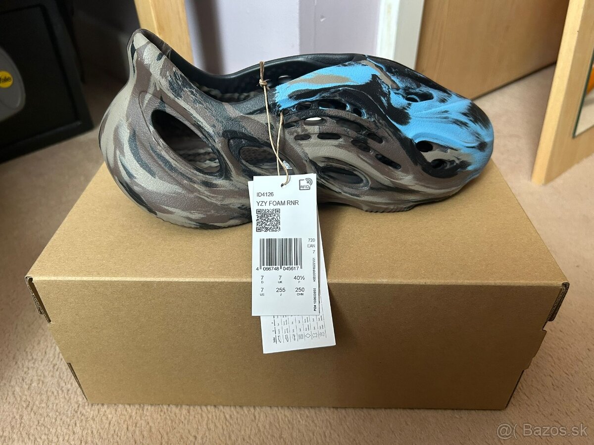 Adidas Yeezy Foam Runner