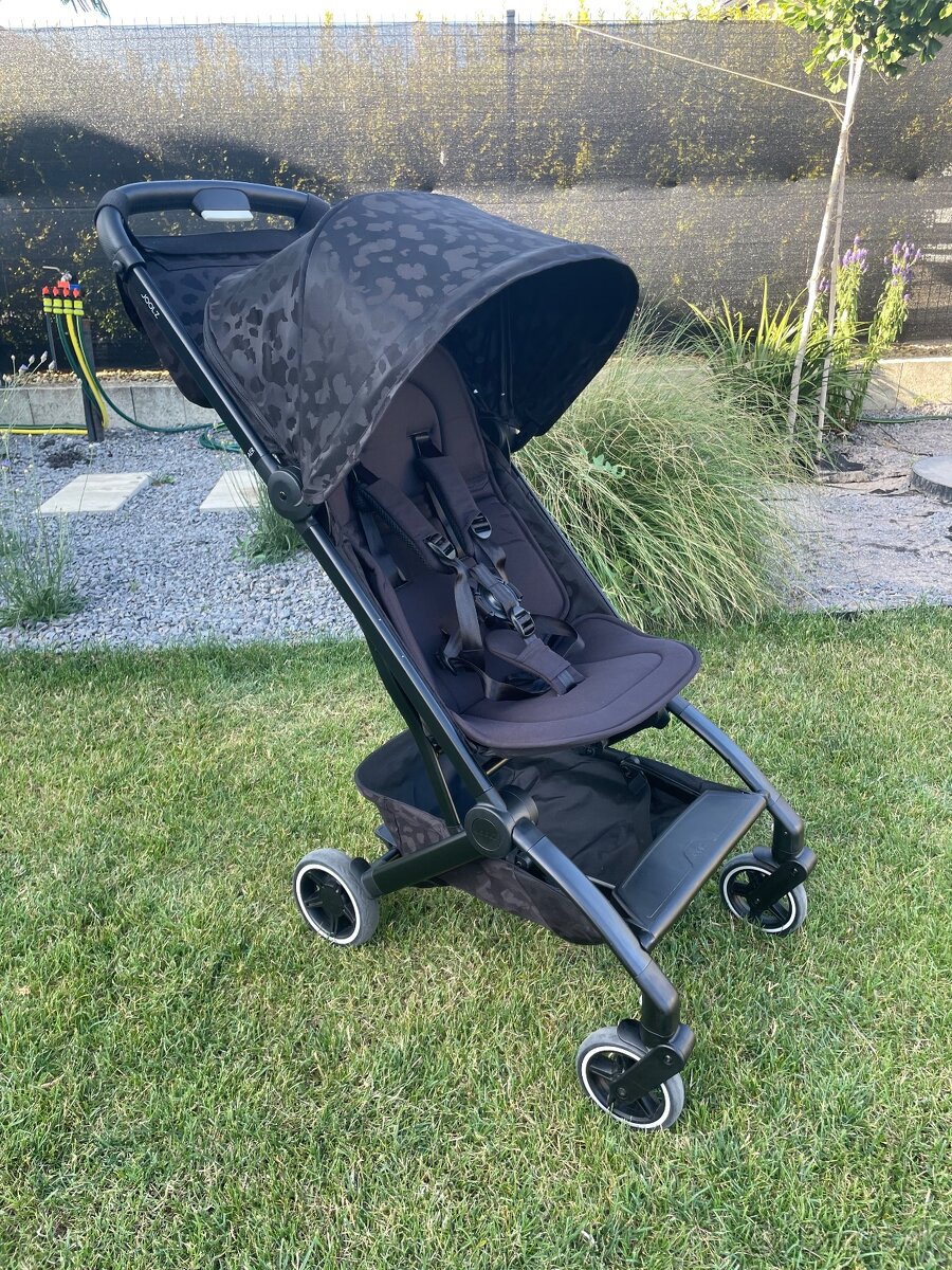 Športový kočík Joolz Aer+ Chic Renaissance Black